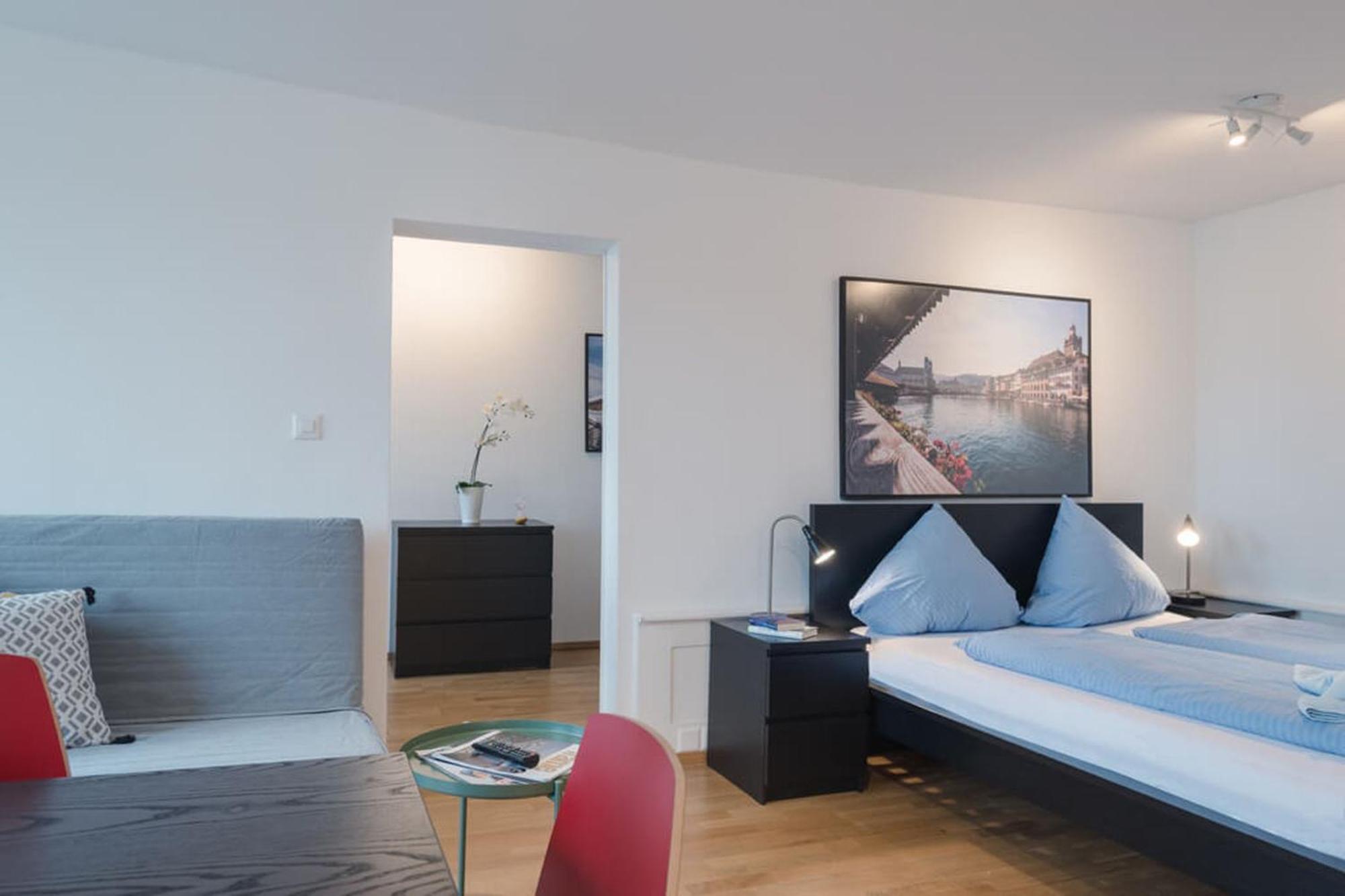 Hitrental Chapel Bridge Apartments Люцерн Экстерьер фото
